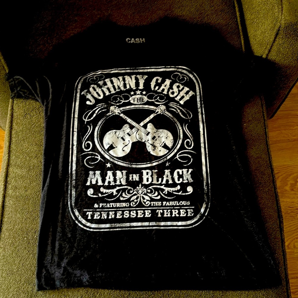 Reprint Johnny Cash The Man Is Black Dark Heather T shirt classic L